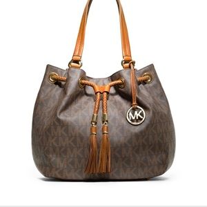 michael kors jet set large logo brown